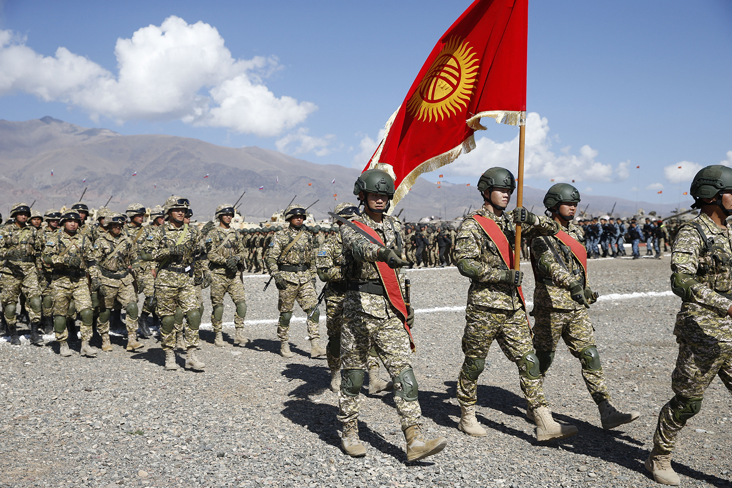 Siły Zbrojne Kirgistanu podczas wspólnych ćwiczeń wojskowych Organizacji o Bezpieczeństwie Zbiorowym „Braterstwo bojowe 2023” w Balkyczi w Kirgistanie. 11 października 2023 roku. Zdj. Anadolu: AA/ABACA / Abaca Press / Forum